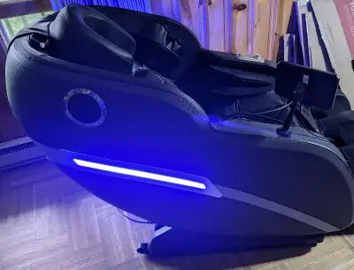 Luxury Massage Chair - 3