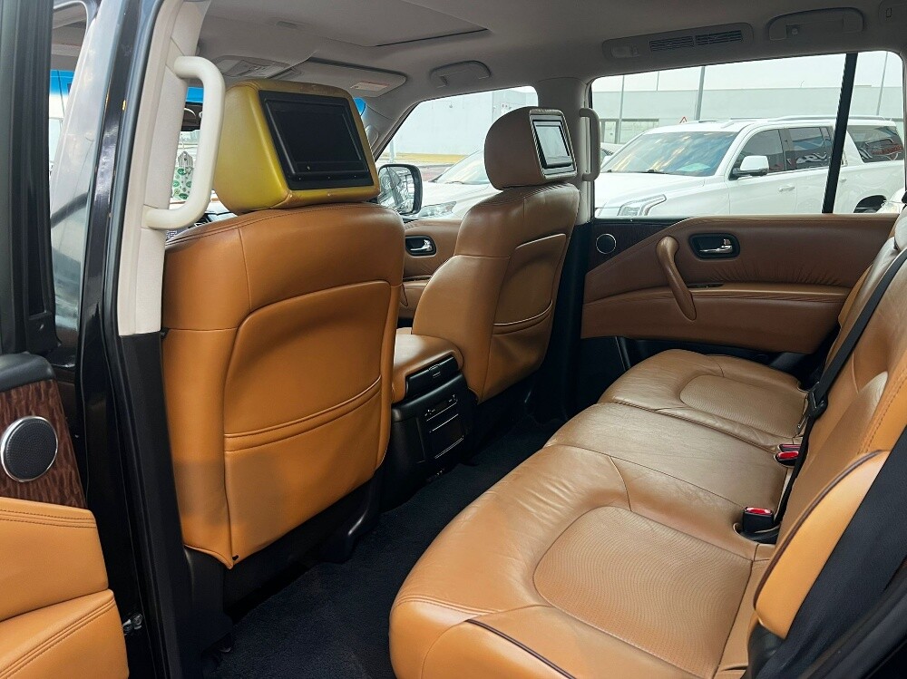 Nissan Patrol platinum 2014 320HP — photo 9 for sale in Qatar