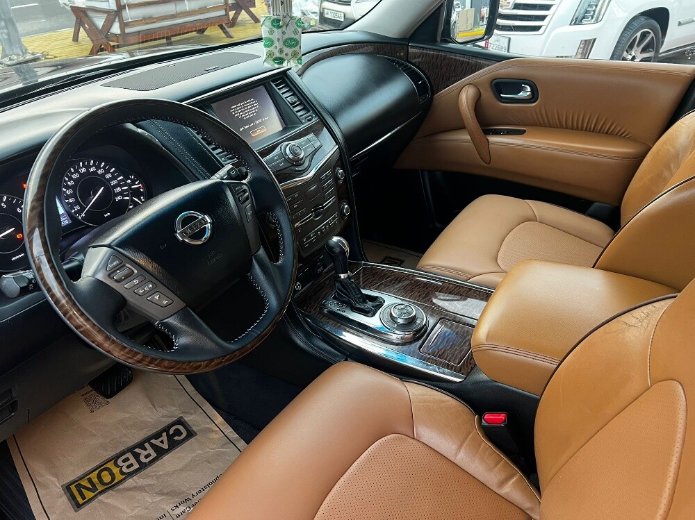 Nissan Patrol platinum 2014 320HP — photo 8 for sale in Qatar