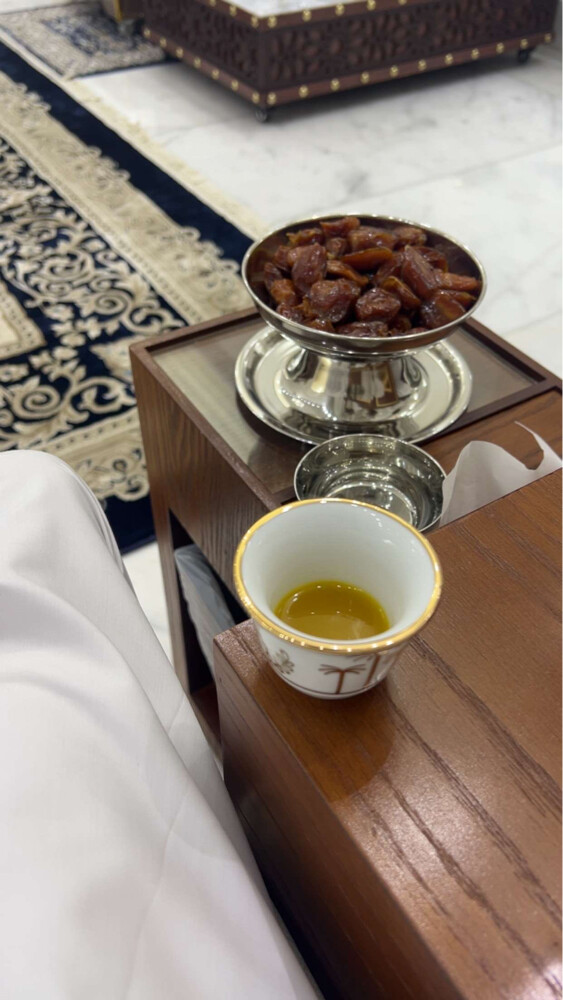 مقهويين البلوشي974    - 2