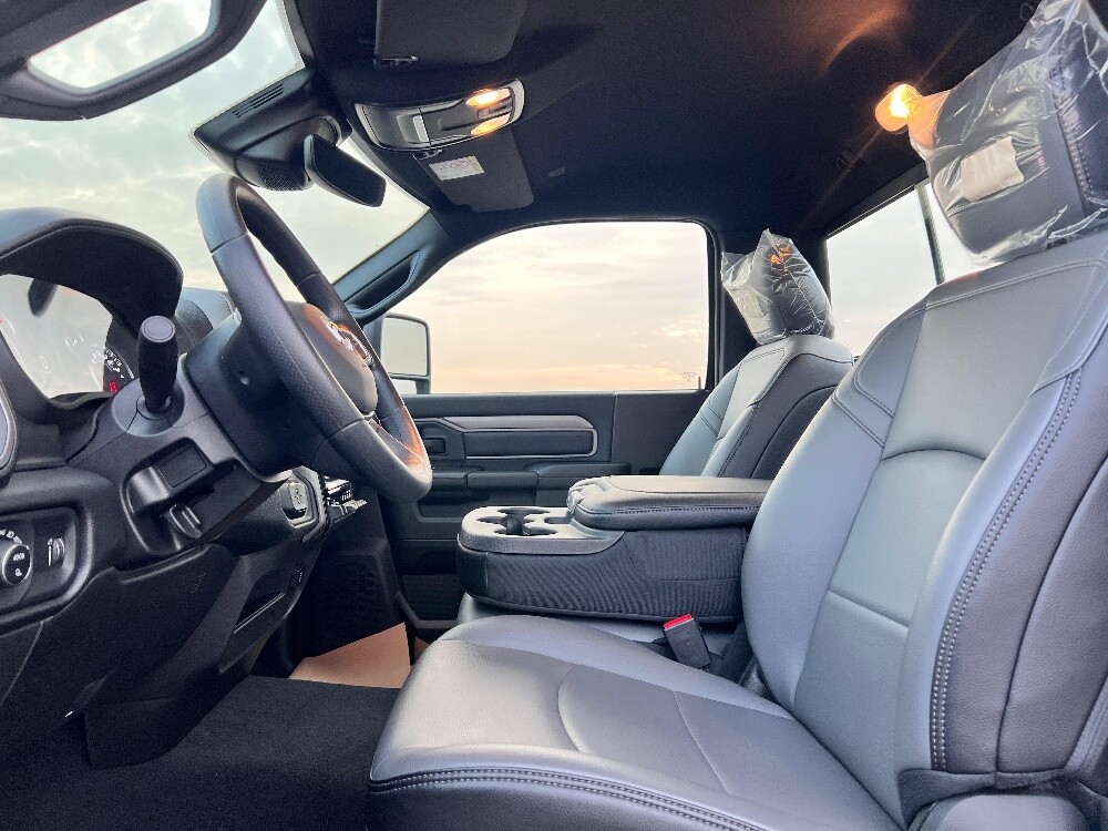 DODGE RAM 2500 — photo 4 for sale in Qatar