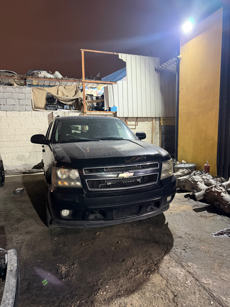 chevy tahoo single  - 1