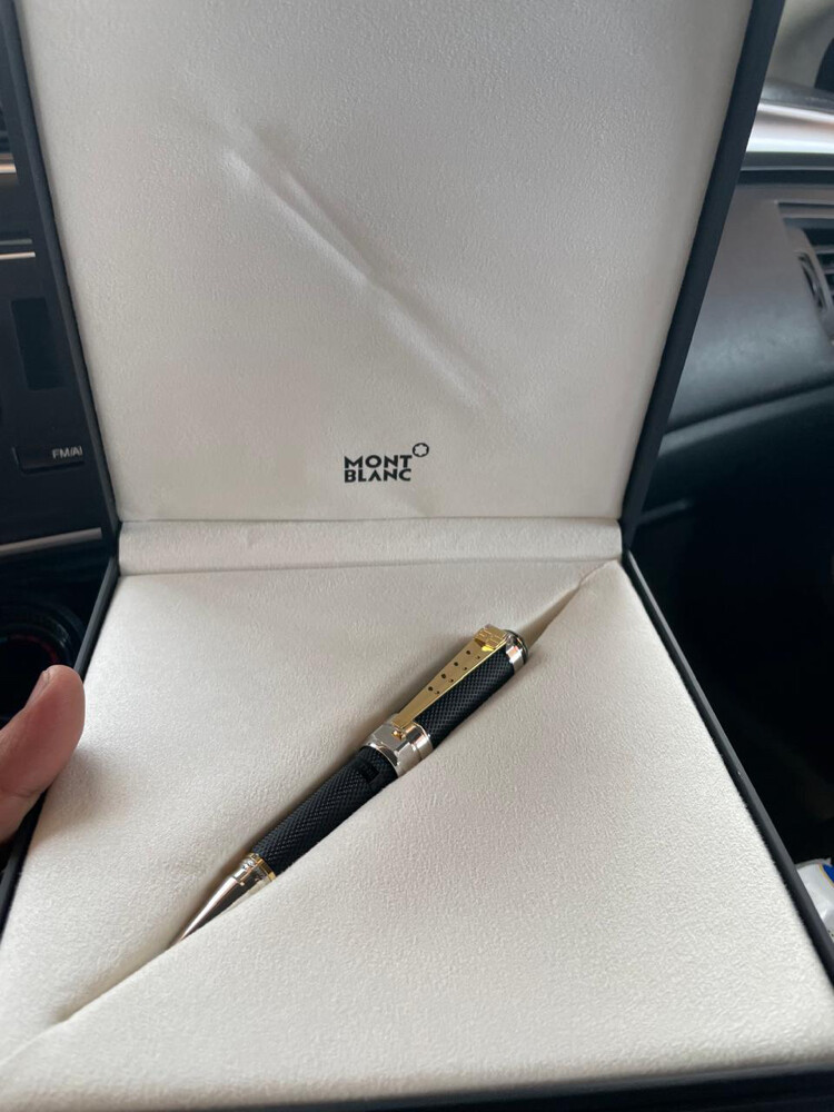 montblanc pen - 7