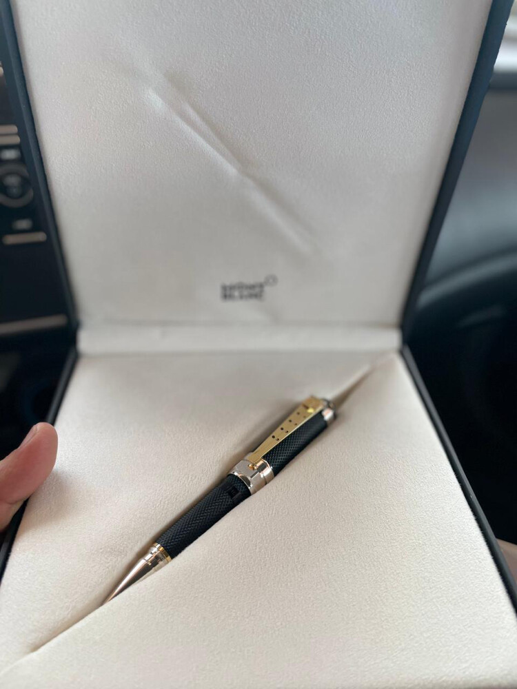 montblanc pen - 5