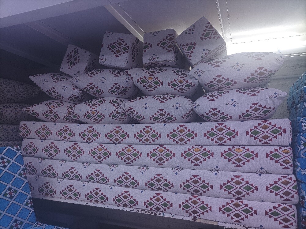 مجالس ارضيه جاهزه - 1