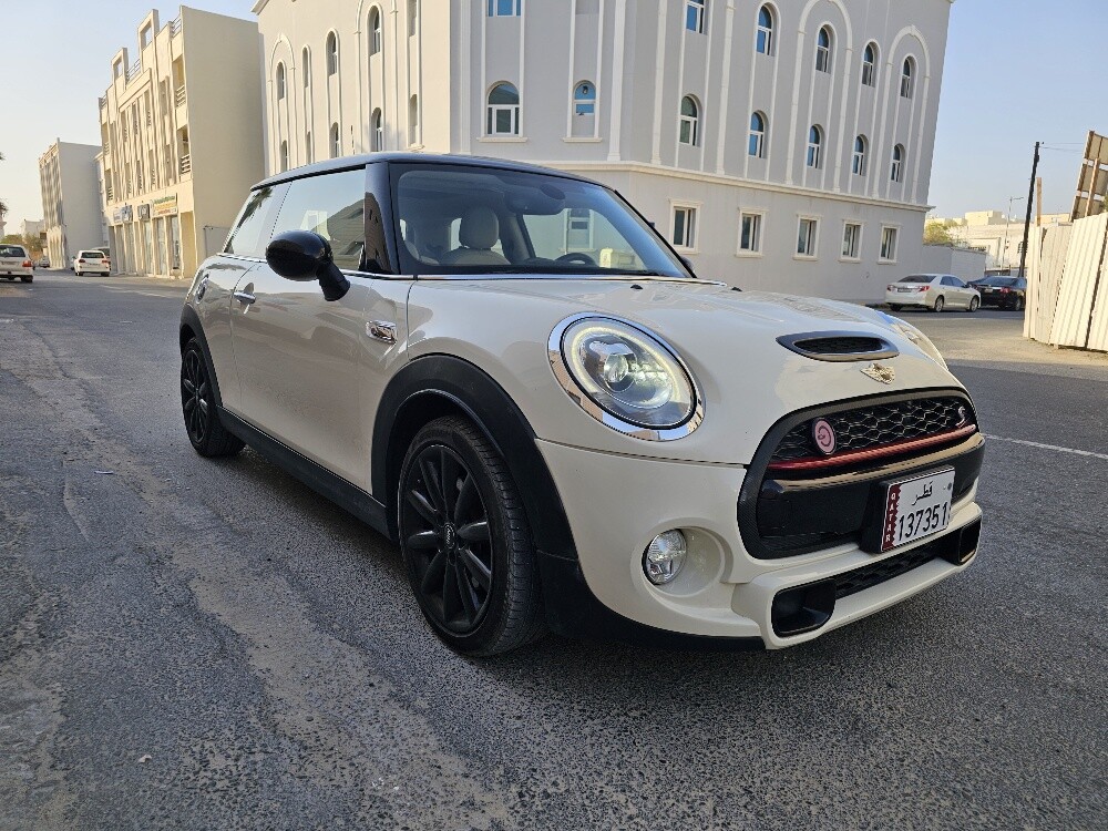 mini cooper S 2019 john cooper w - 3