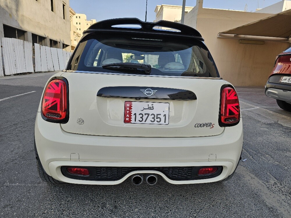 mini cooper S 2019 john cooper w - 4
