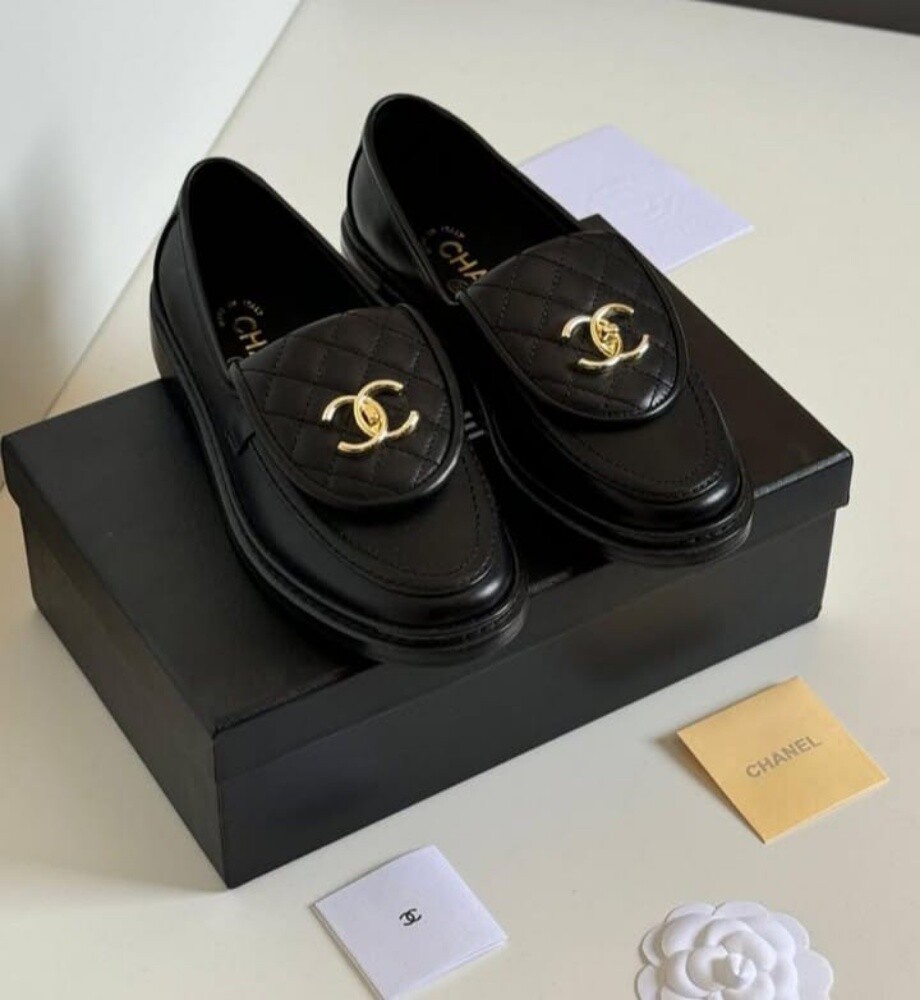 CHANEL - 2