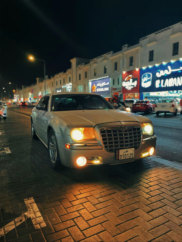 كرايسلر ٣٠٠سي - 2