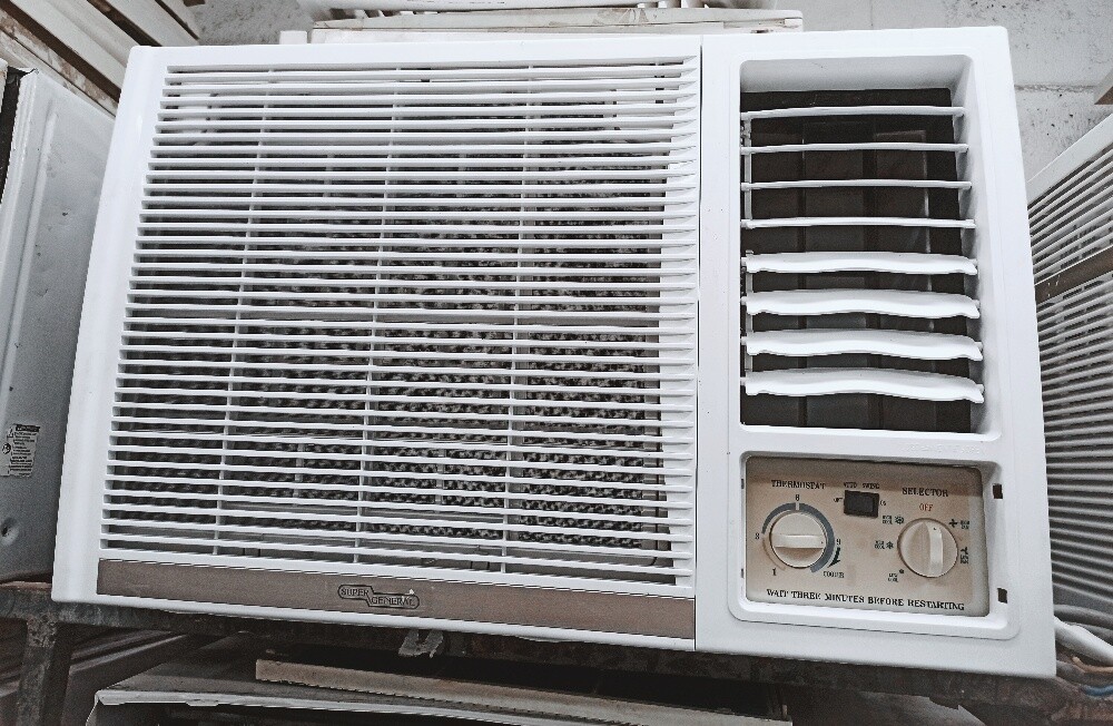 For sale good ac, 77167964 - 1