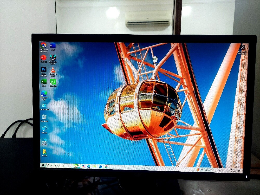 Computer with all accessories - 3