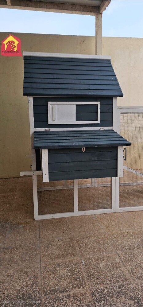 NEW Premium Wooden Chicken Coop - 2