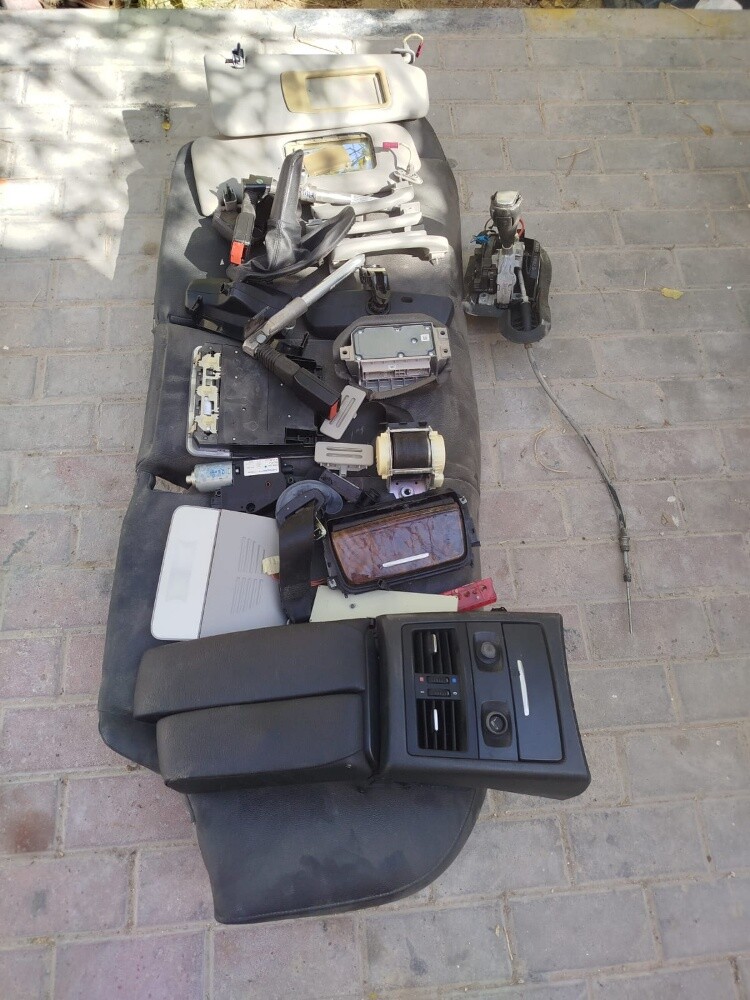 BMW 320i Scrap - 5