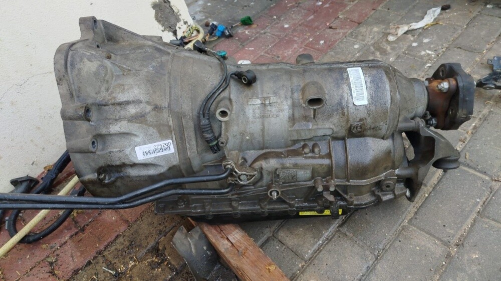 BMW 320i Scrap - 10