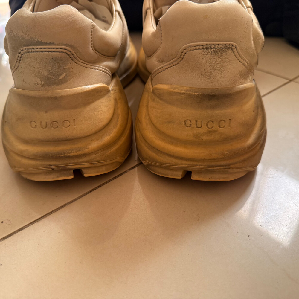 Gucci  - 2
