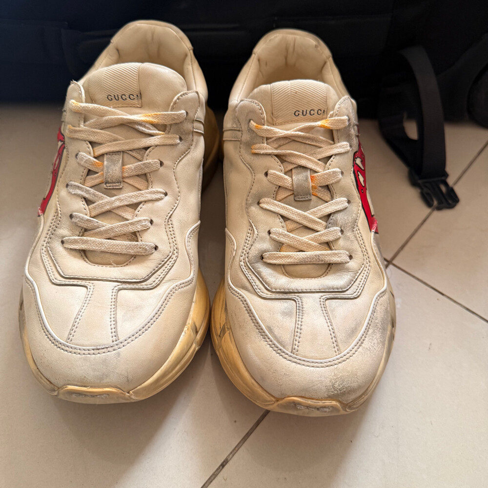 Gucci  - 3
