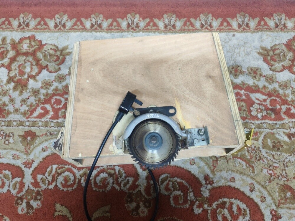 منشار كهربائي - 2