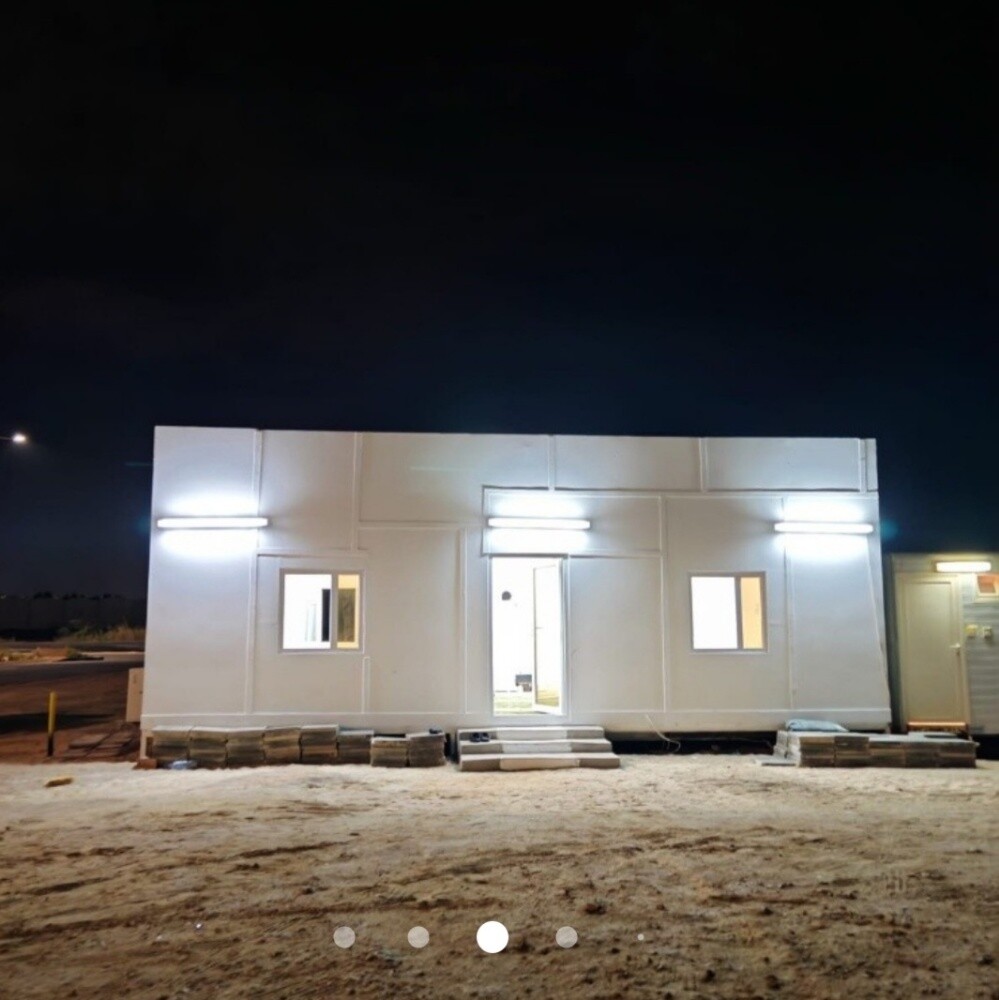 Custom-sized cabins with durable - 3