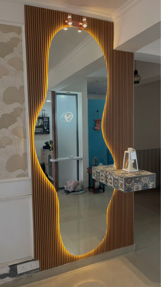 Wall Panel & Mirror Decorations  - 3