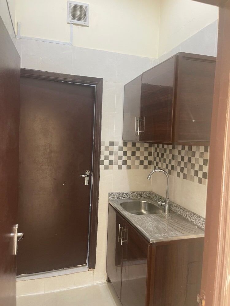 Room for rent - 5
