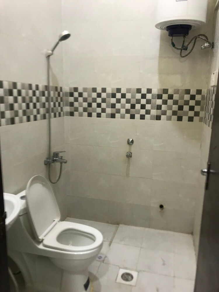 Room for rent - 4