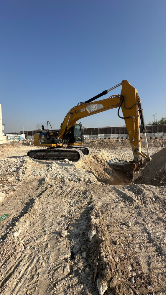 CAT 320 DL 20 Ton For Rent. - 5