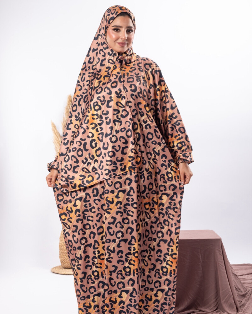 Isdal praying clothes - 12