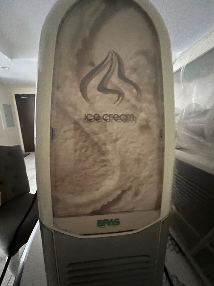 Ice Cream & Slush Italian Machine - 7