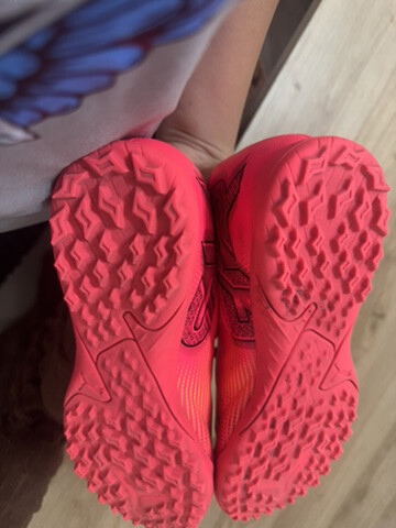 future 7 size 41 - 3