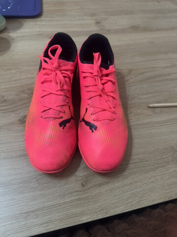 future 7 size 41 - 1