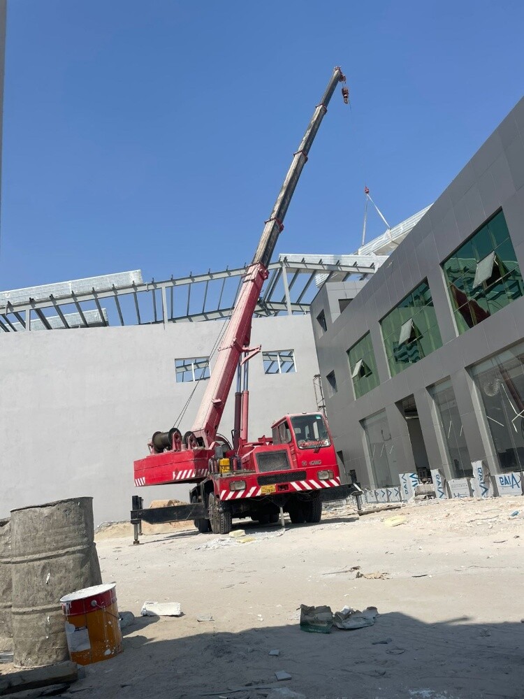 Crane is available 24 hours - 3