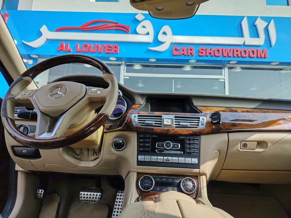 Mercedes-Benz CLS 350 — photo 13 for sale in Qatar
