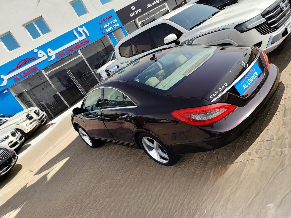 Mercedes-Benz CLS 350 — photo 29 for sale in Qatar