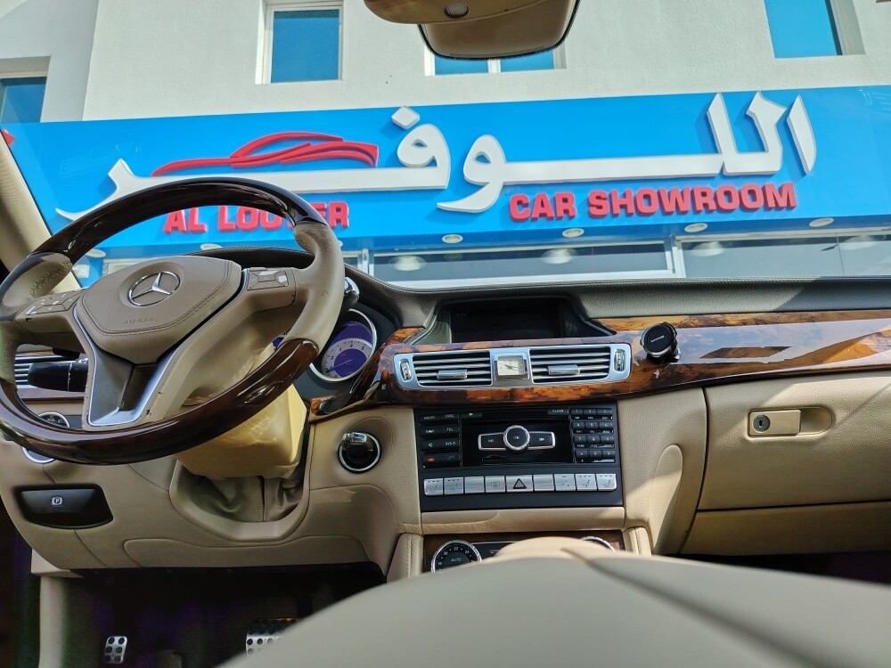 Mercedes-Benz CLS 350 — photo 15 for sale in Qatar