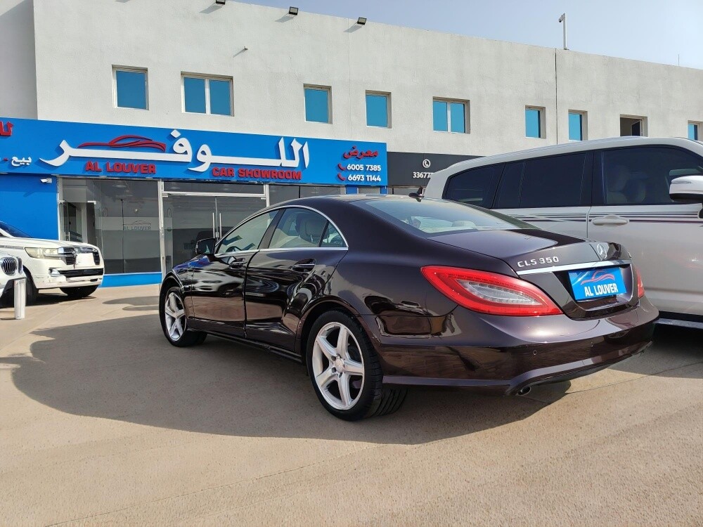 Mercedes-Benz CLS 350 — photo 23 for sale in Qatar