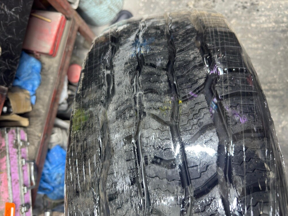Cooper Tyres 285/70/17 date 24 - 2