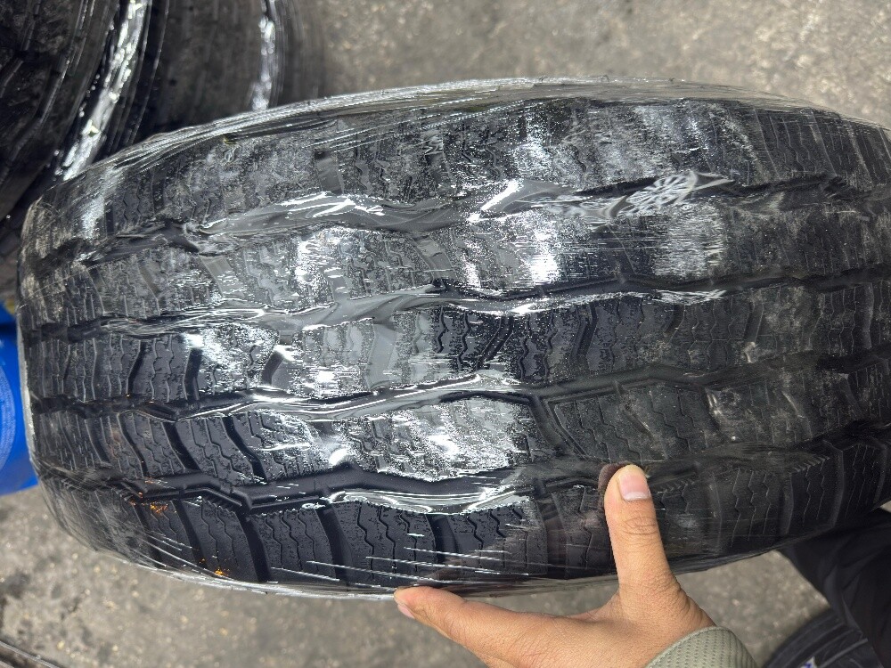 Cooper Tyres 285/70/17 date 24 - 3