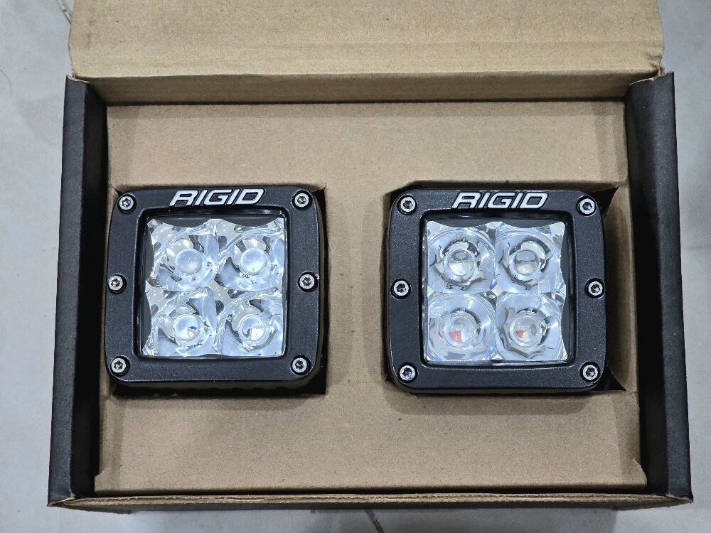 RIGID D-SERIES SPOT LIGHT - 1