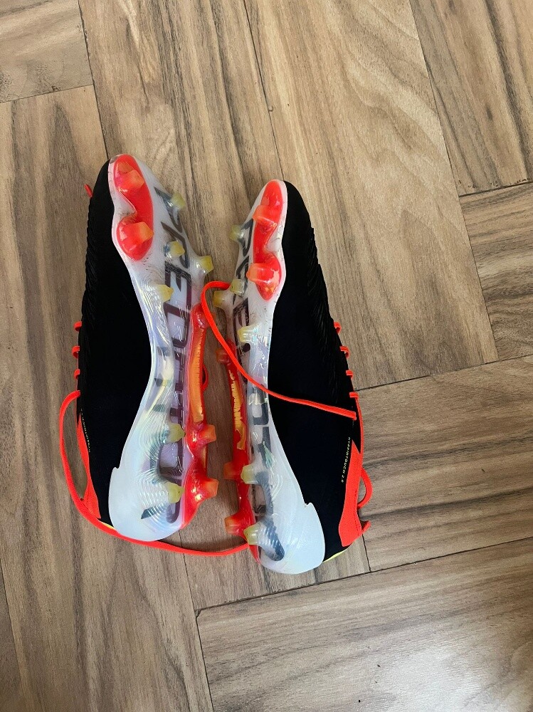Adidas Predator - 2