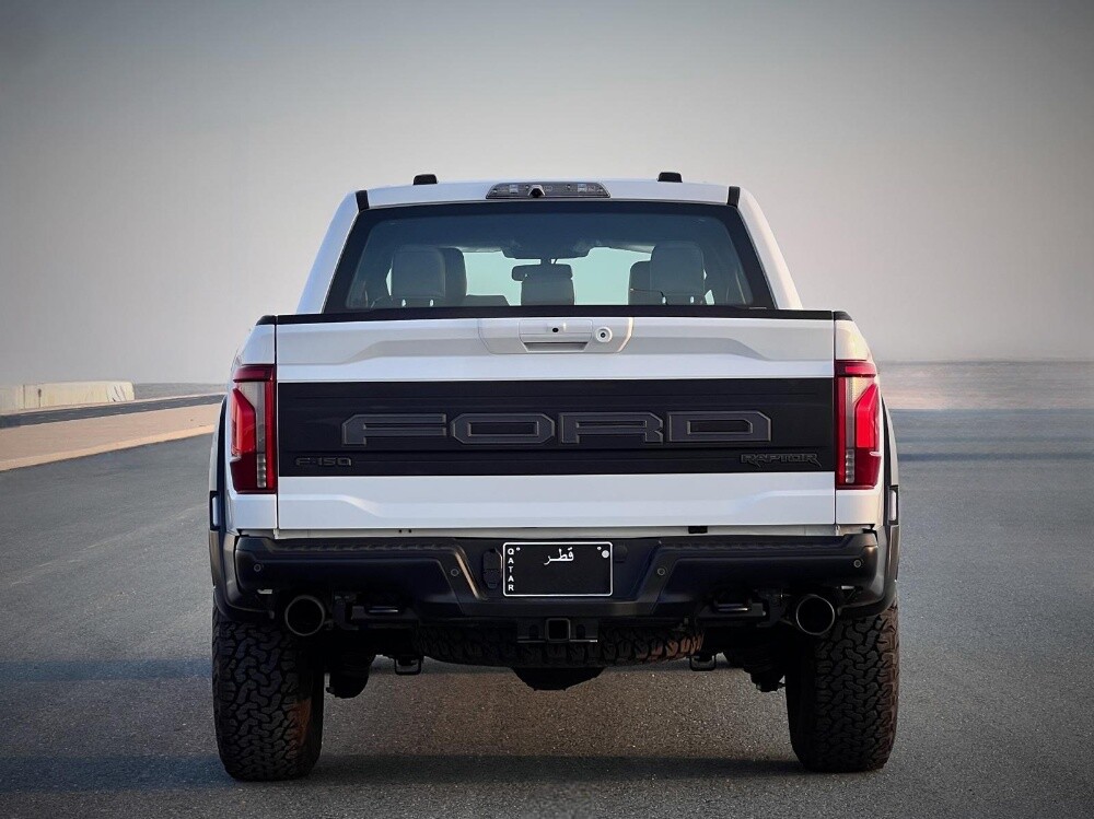 FORD F-150 RAPTOR 37 — photo 10 for sale in Qatar