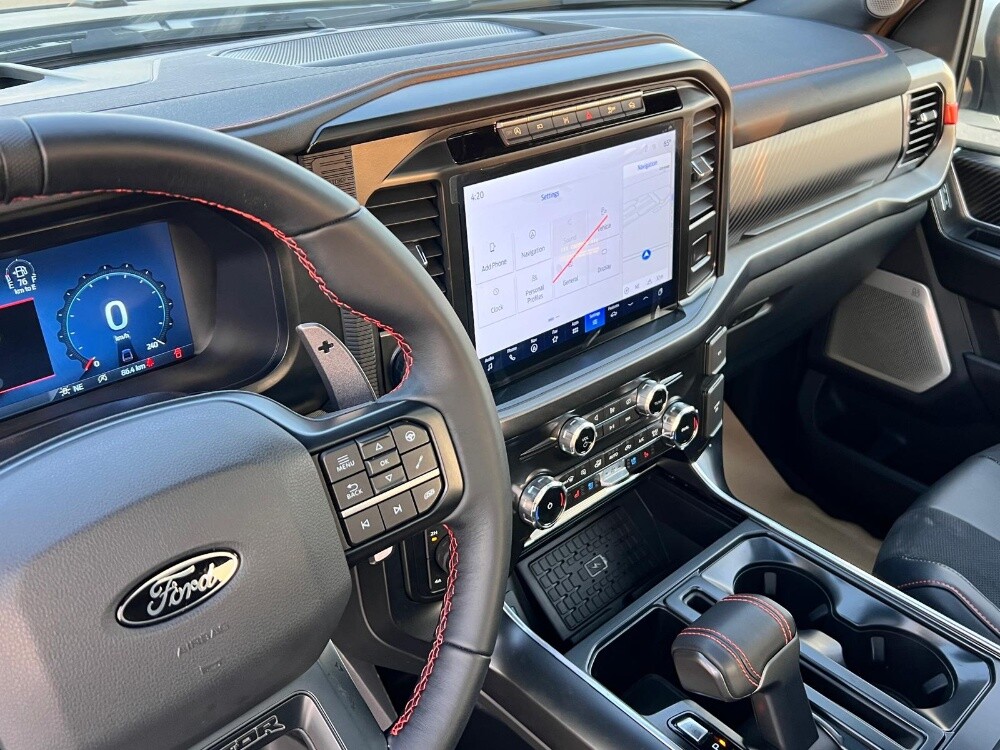 FORD F-150 RAPTOR 37 — photo 7 for sale in Qatar