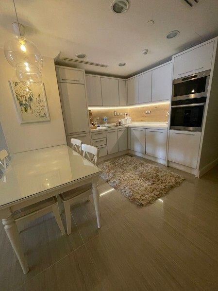 ELEGANT STUDIO IN PEARL FOR SALE - 3