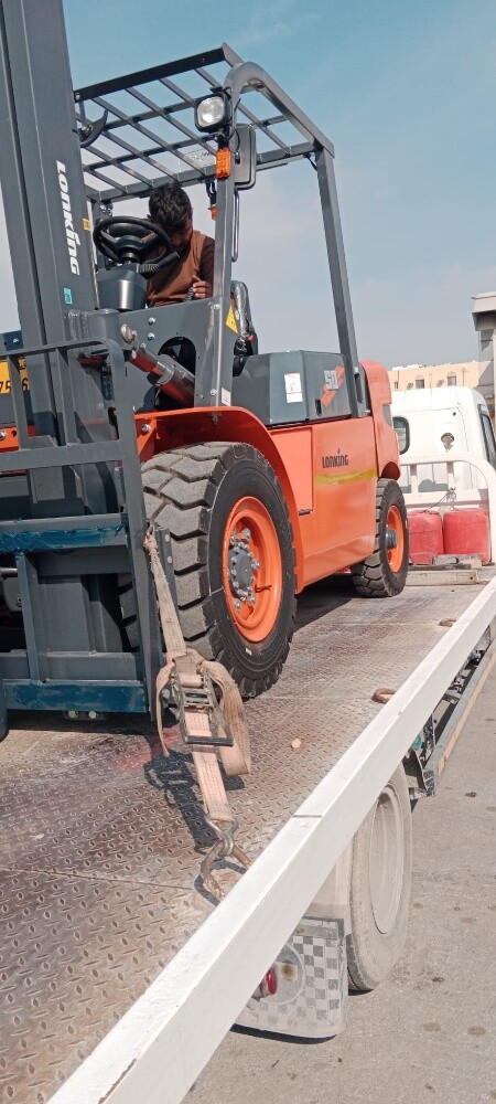 All Types Forklift Equipment Rent - 17