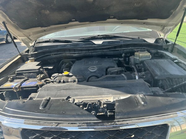 Urgent sale Nissan Patrol - 9