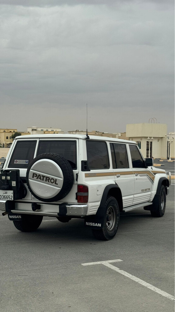 نيسان باترول ١٩٩٣ - 3