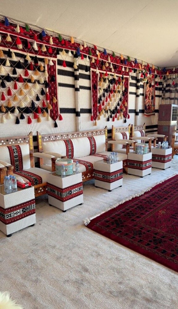 Arabic style majlis sofa. - 8