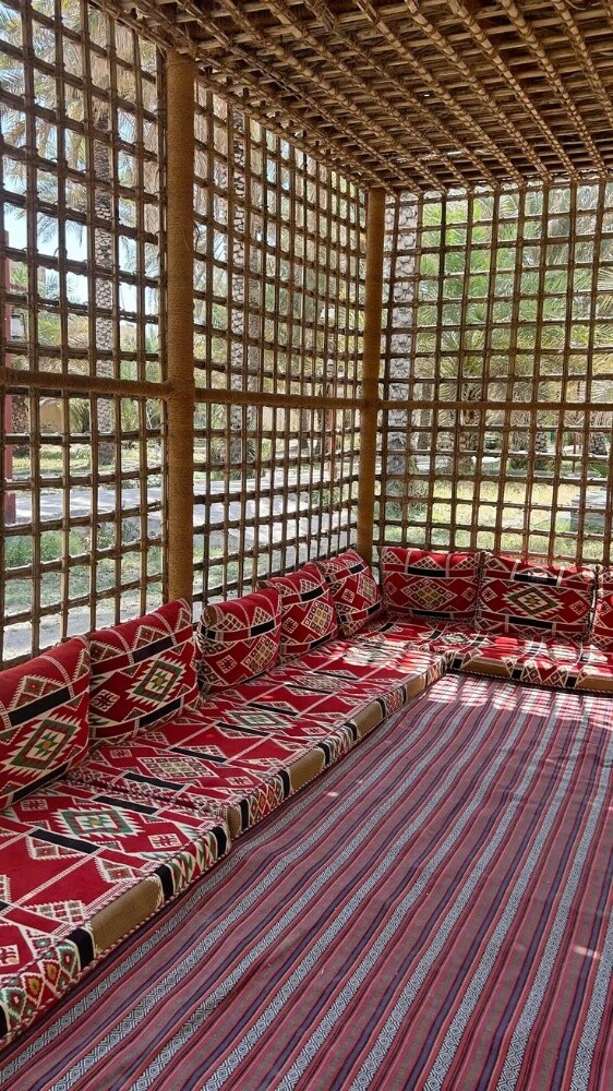 Arabic style majlis sofa. - 5