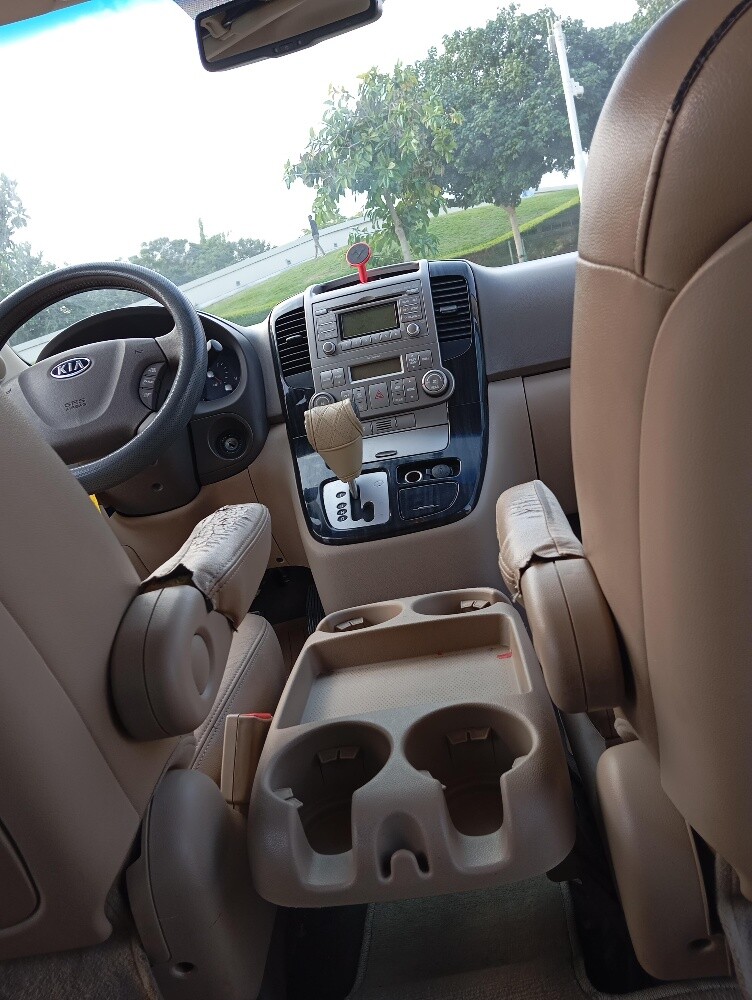 Kia Carnival Transport - 4