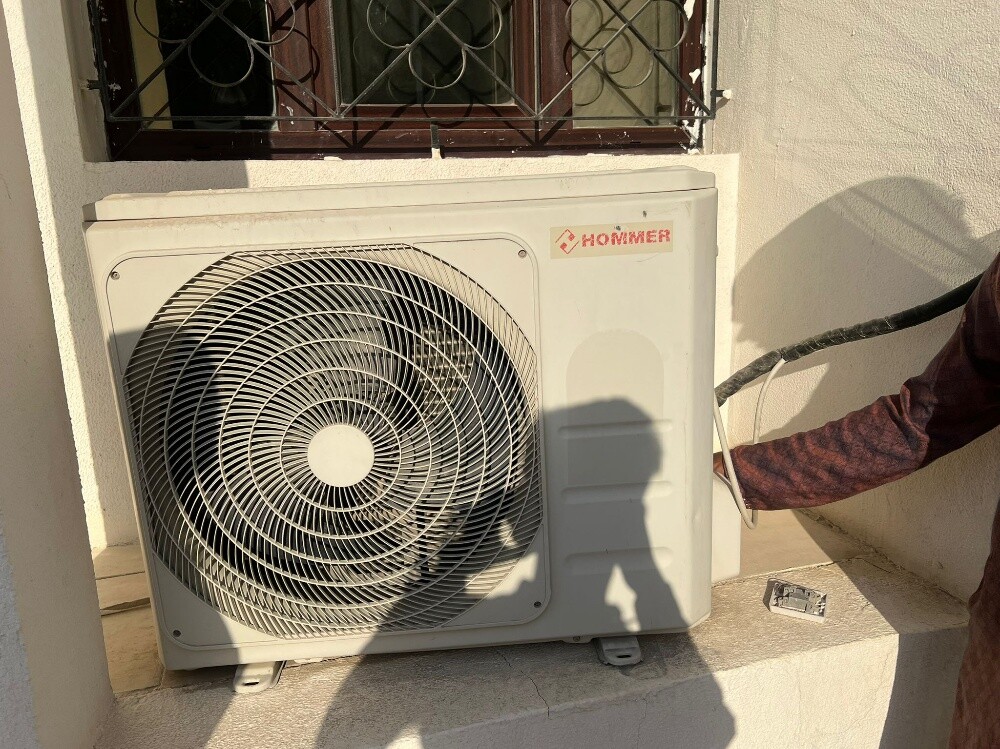 we buy Old Almuniam, Air Conditio - 6