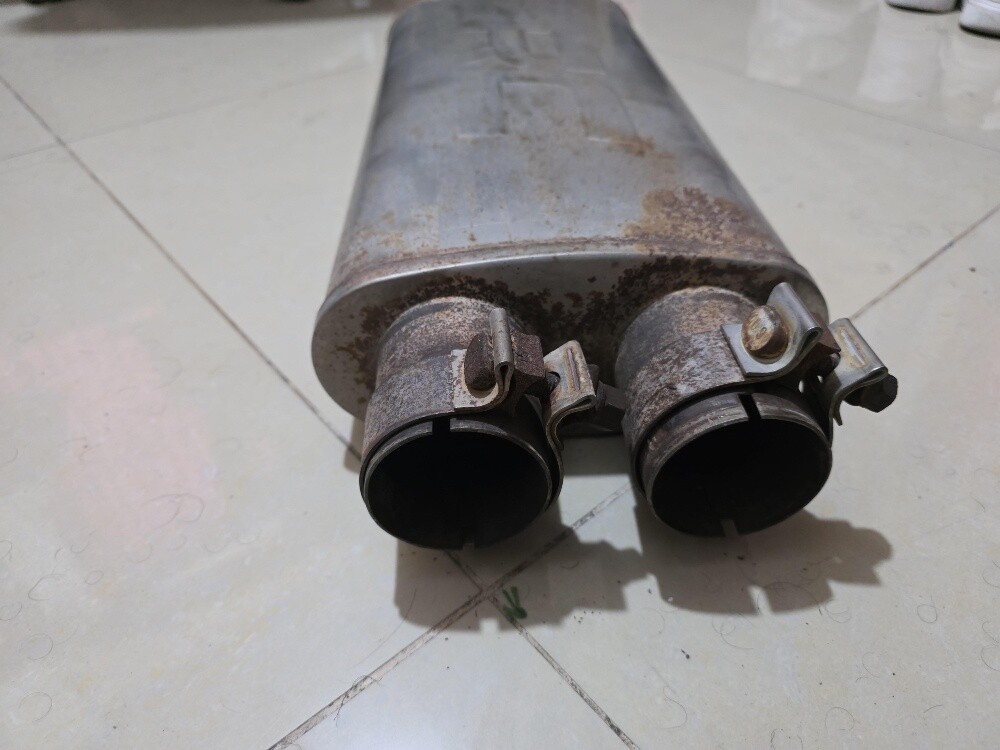 Original Rough Country muffler - 3